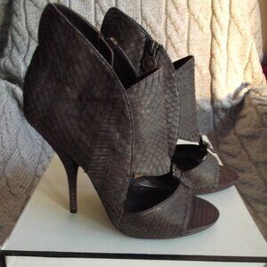 Ladies brown leather booties